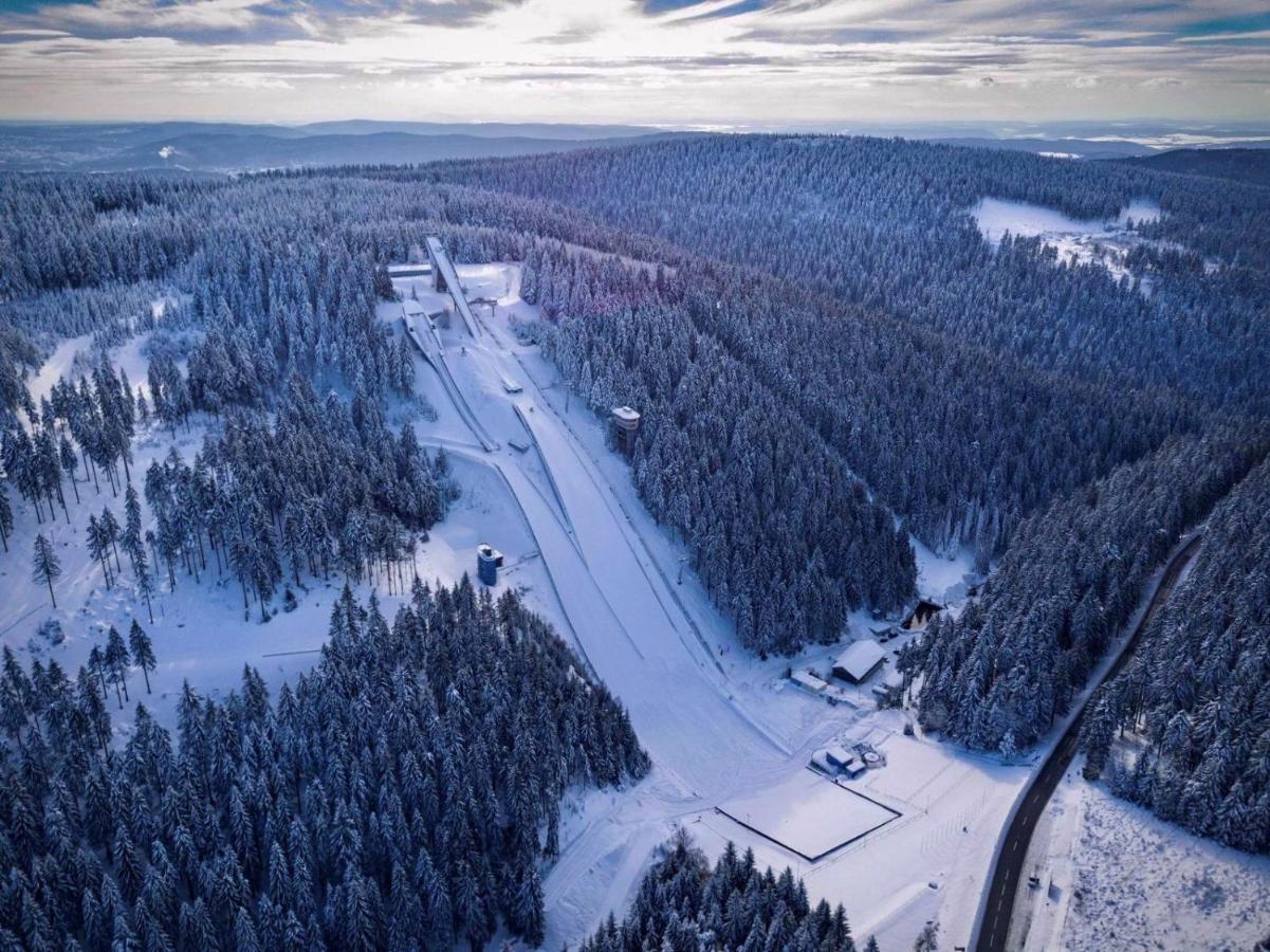 Konsum Gaestehaus Quisisana - Oberhof Oberhof  Exterior foto