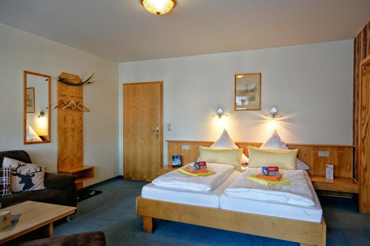 Konsum Gaestehaus Quisisana - Oberhof Oberhof  Exterior foto